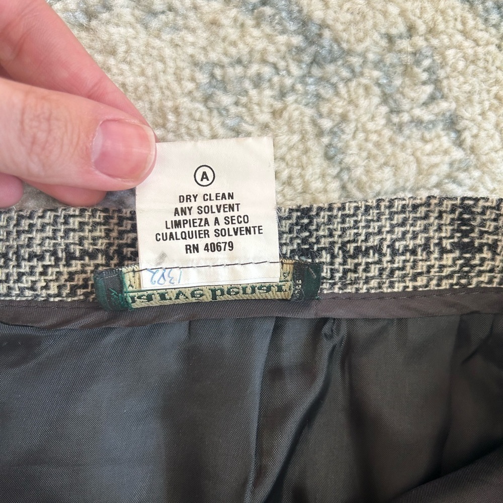 Harvé Benard Vintage 90s 100% Wool Plaid Skirt Women’s size 14 - Picture 6 of 10